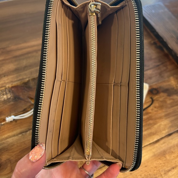 PRADA Long zip Accordion Wallet - Picture 7 of 15